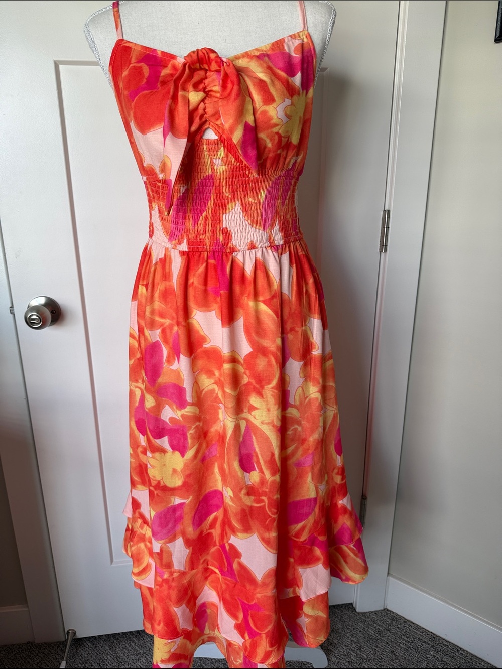 Women’s Floral Tie-Front Midi Dress in Orange-Pink